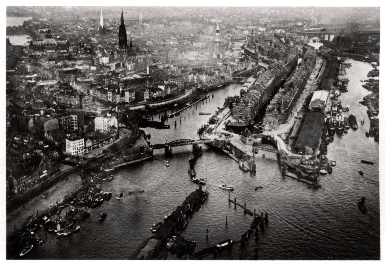 Flygfoto över Hamburgs hamn, Tyskland, från en Zeppelin, c1931 1933 av Unbekannt