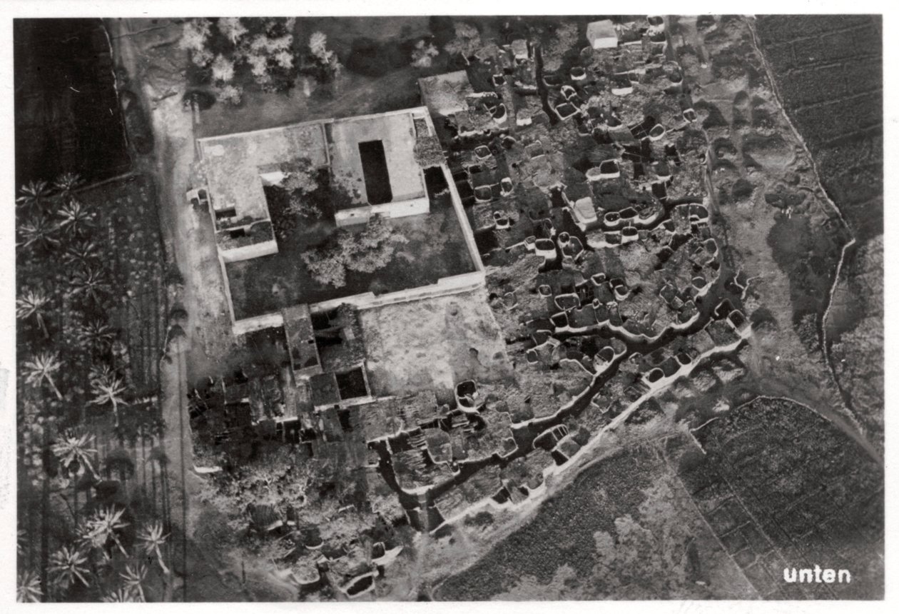 Flygfoto över en by, Egypten, 1931 1933 av Unbekannt