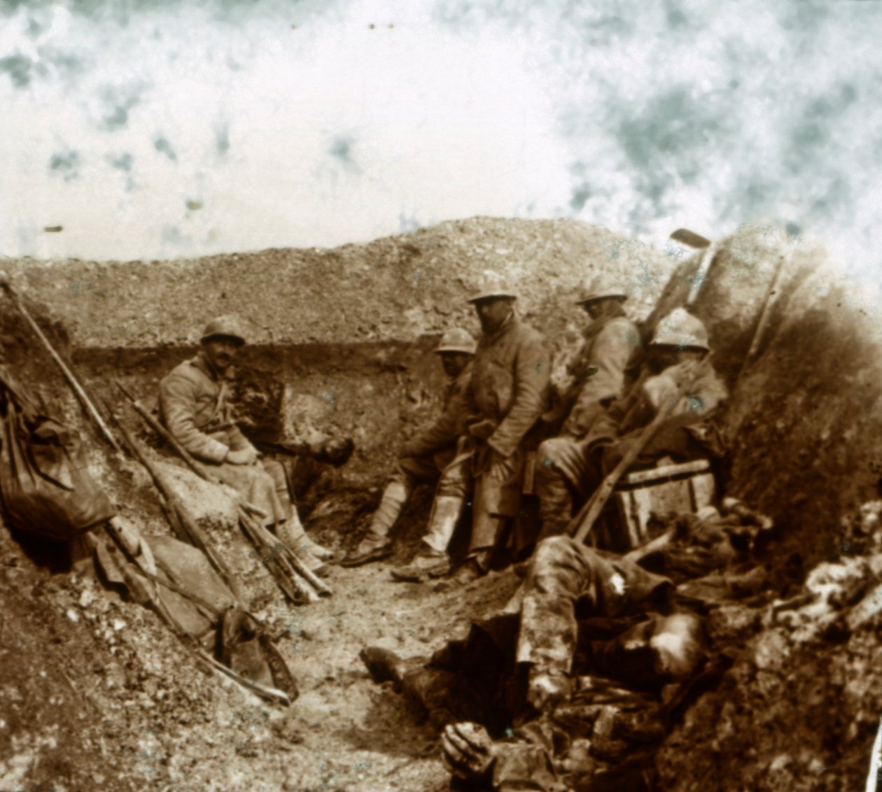 Efter motattack, c1914-c1918 av Unbekannt