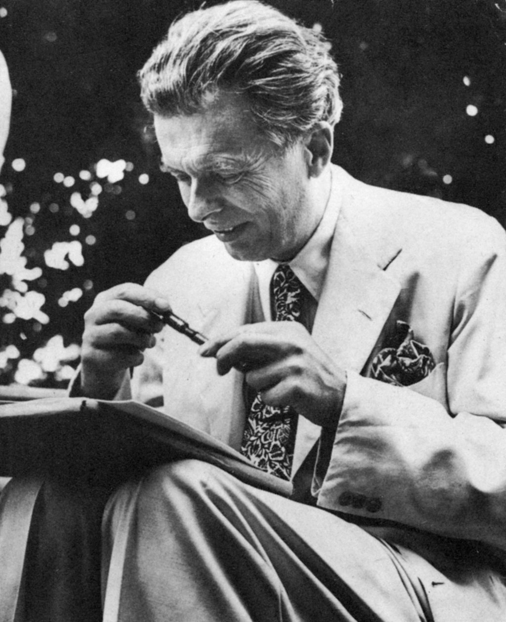 Aldous Leonard Huxley 1894-1963, engelsk essäist och romanförfattare, c1950-talet av Unbekannt