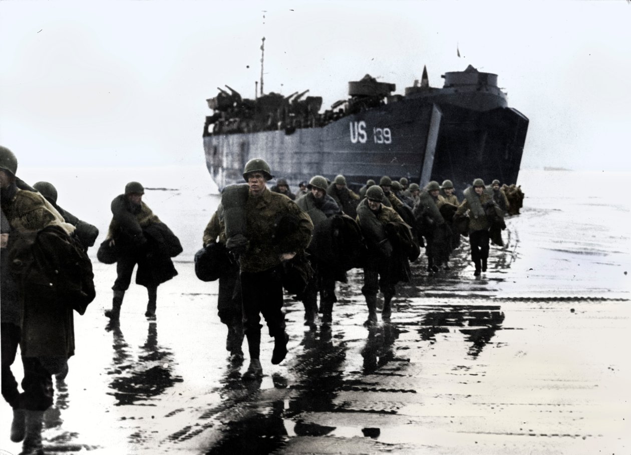 Amerikanska trupper går i land på Normandies sand 1944 av Unbekannt