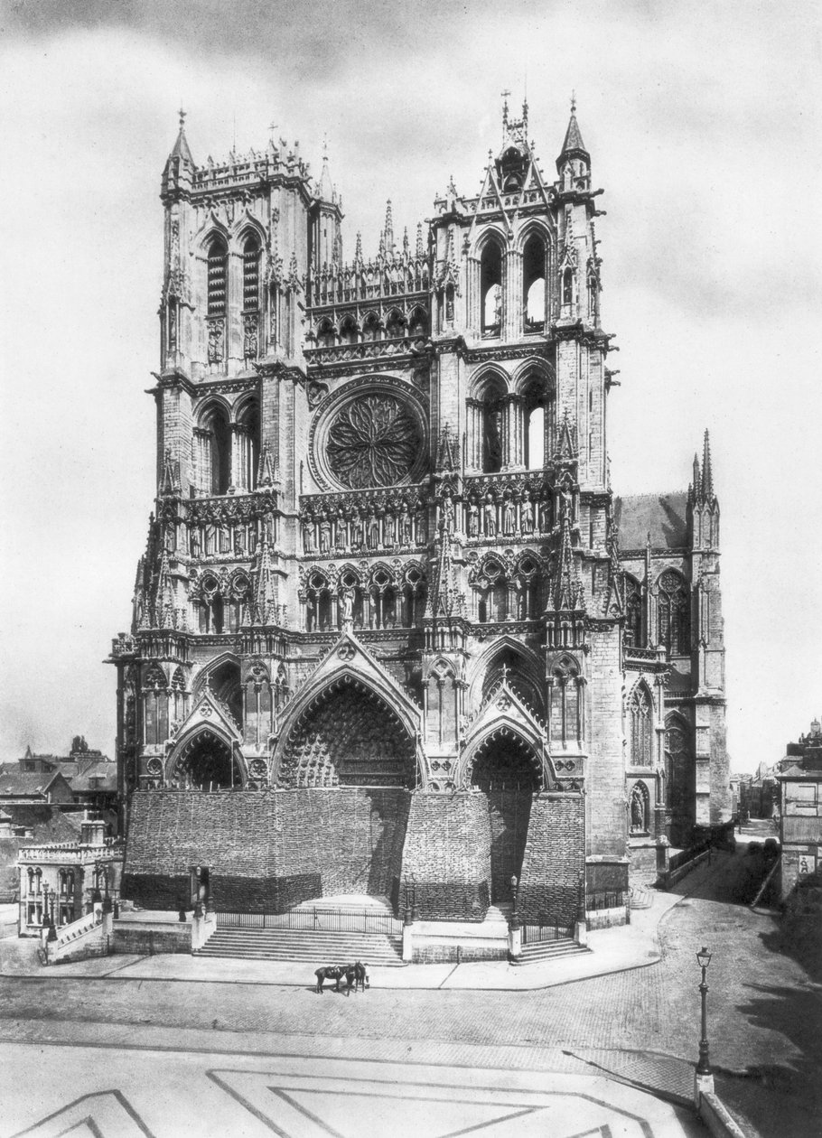 Amiens katedral, Picardie, Frankrike, 1918 av Unbekannt