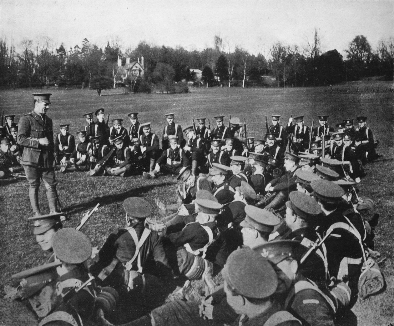 En utomhusföreläsning i Parks, Oxford, 1915 av Unbekannt
