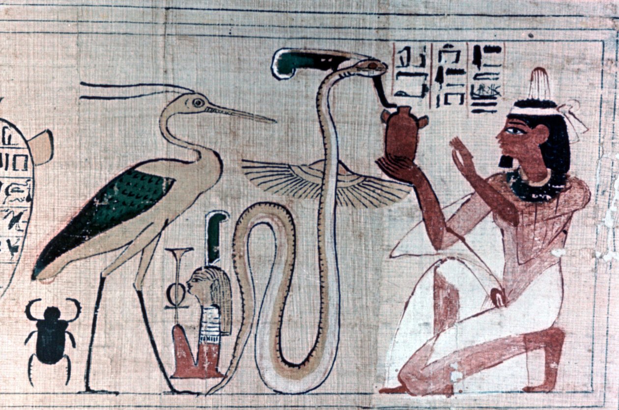Forntida egyptisk dödspapyrus som knäböjer framför en orm av Unbekannt
