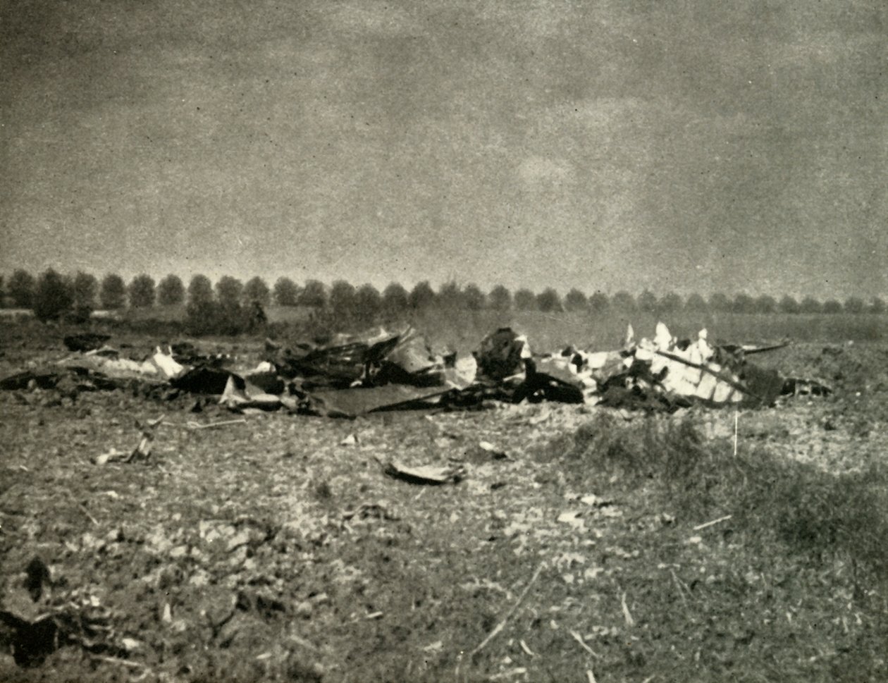 Och efteråt: The End of a Heinkel in a French Field, 1939-1940, 1941. av Unbekannt