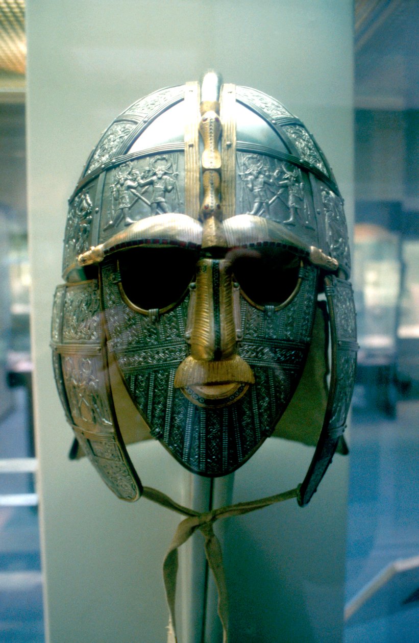Anglosaxisk hjälm och mask från Sutton Hoo Treasure, 7th Century av Unbekannt