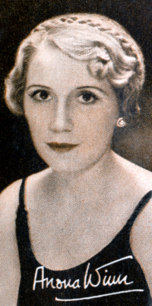 Anona Winn MBE född Anona Edna Wilkins, 1904-1994, 1935 av Unbekannt