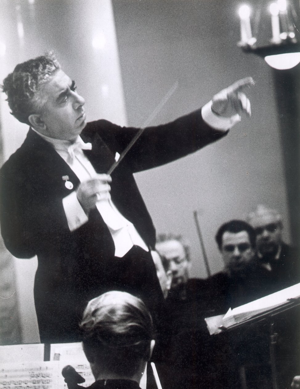Aram Khachaturian, sovjetisk-armenisk kompositör, 1960-talet av Unbekannt