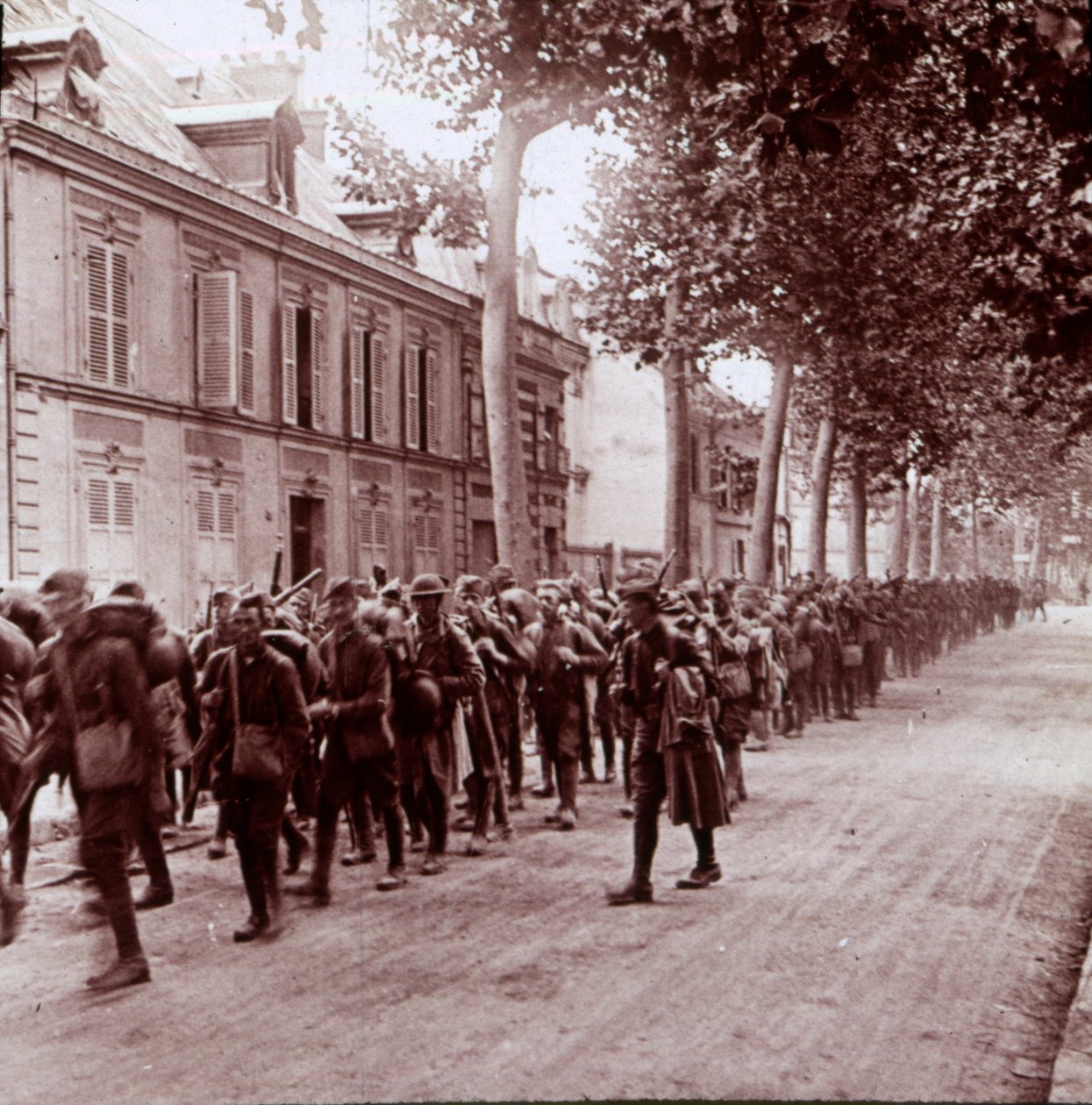 Beväpnade trupper, Chateau Thierry, Frankrike, c1914-c1918 av Unbekannt