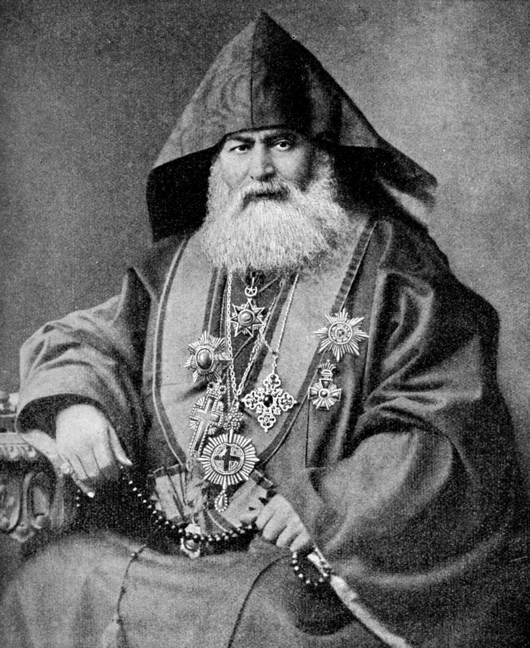 Armenisk patriark, ledare för den äldsta nationella kristna kyrkan, 1922 av Unbekannt