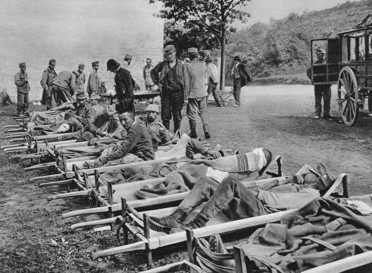Österrikiska soldater på väg till sjukhuset, Slaget vid Isonzo, första världskriget, 1915 av Unbekannt