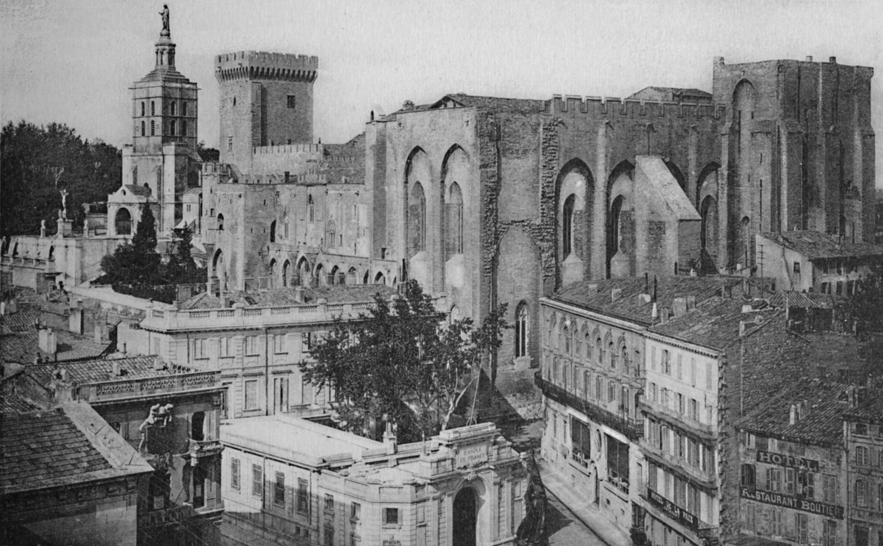Avignon - Popes Palace Utsikt över klocktornet, c1925 av Unbekannt