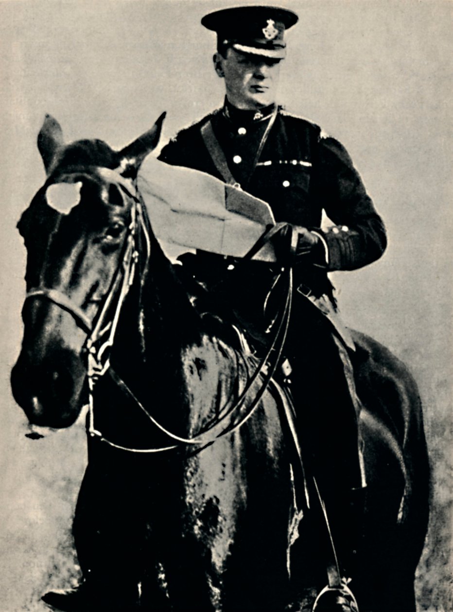 Tillbaka i armén, 1915, 1945. av Unbekannt