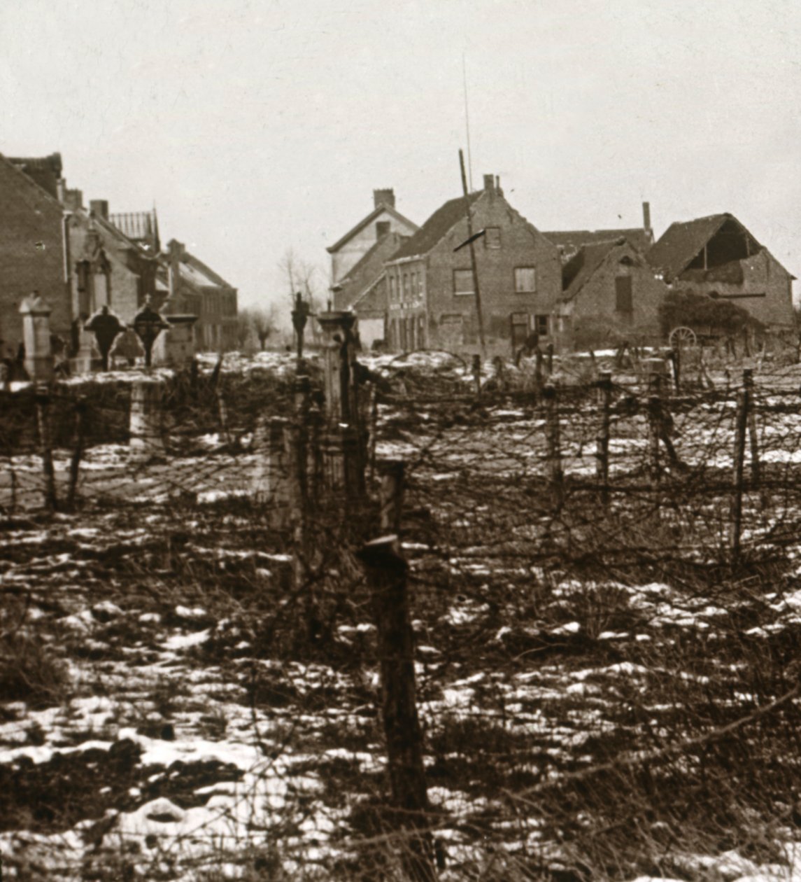 Taggtråd, Nieuwkapelle, Flandern, Belgien, c1914-c1918 av Unbekannt