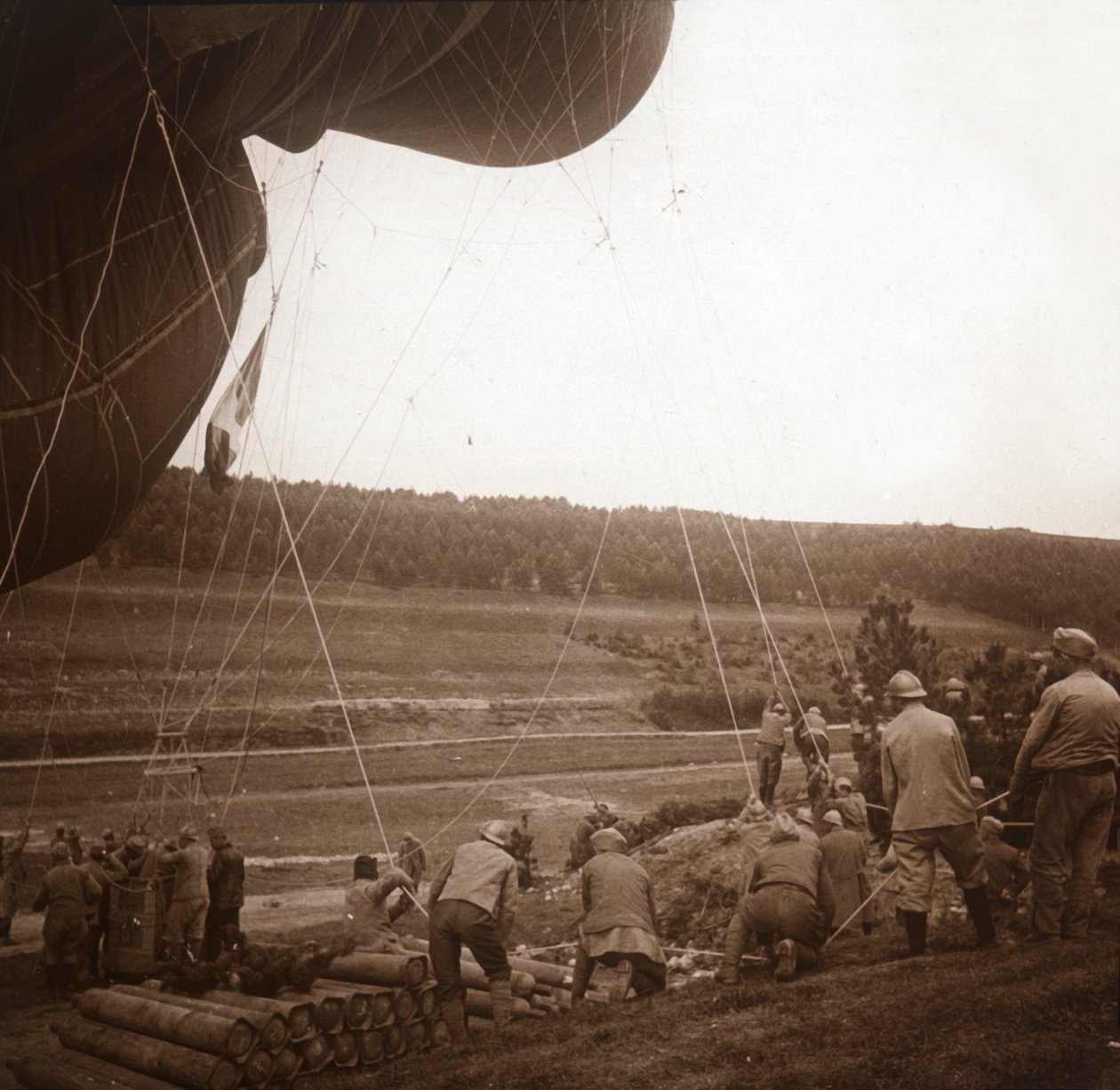 Barrageballong, Genicourt, norra Frankrike, c1914-c1918 av Unbekannt