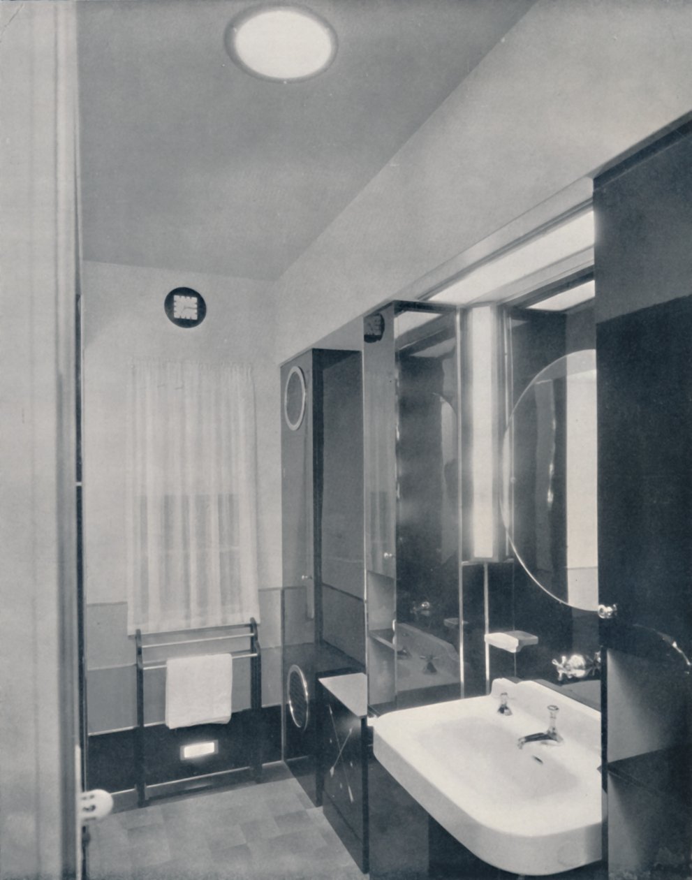 Badrum för en man, 1936 av Unbekannt