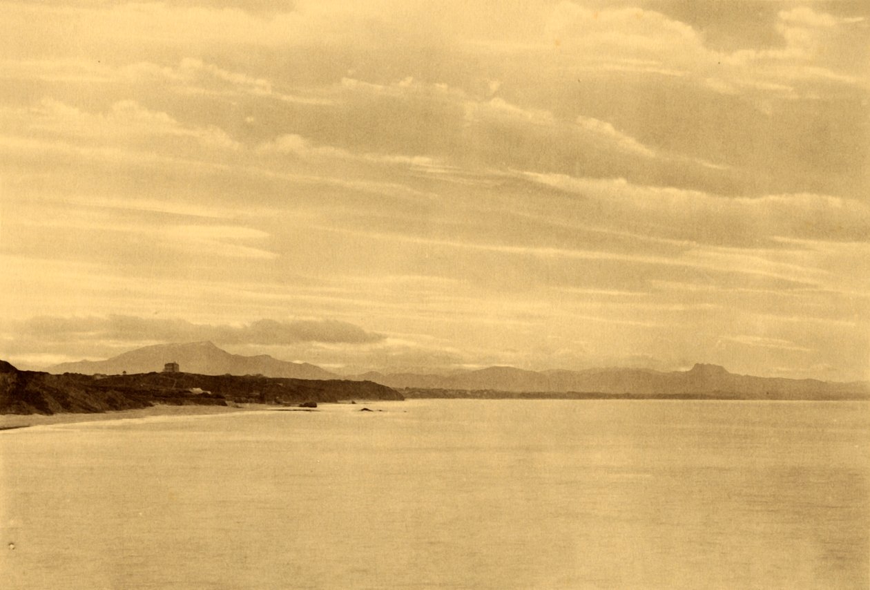 Biarritz - Pyrenéernas kedja, c1930. av Unbekannt