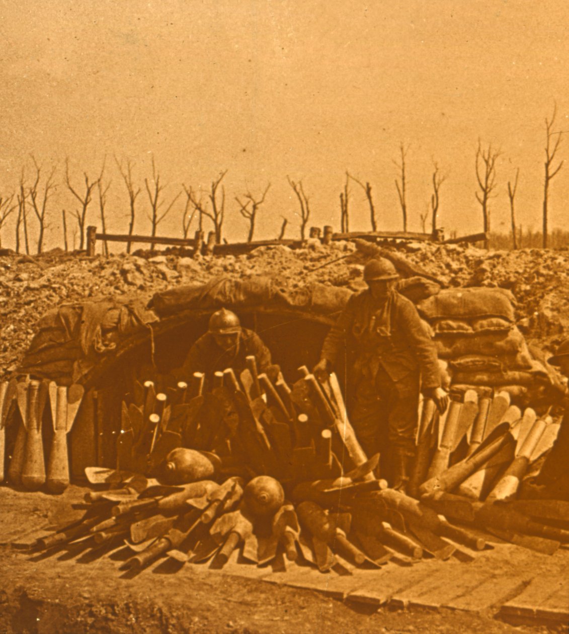 Bombaffär, c1914-c1918 av Unbekannt