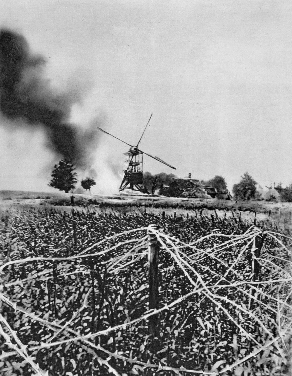 Bombardering av en väderkvarn med brandsnäckor, Artois, Frankrike, första världskriget, 1915 av Unbekannt