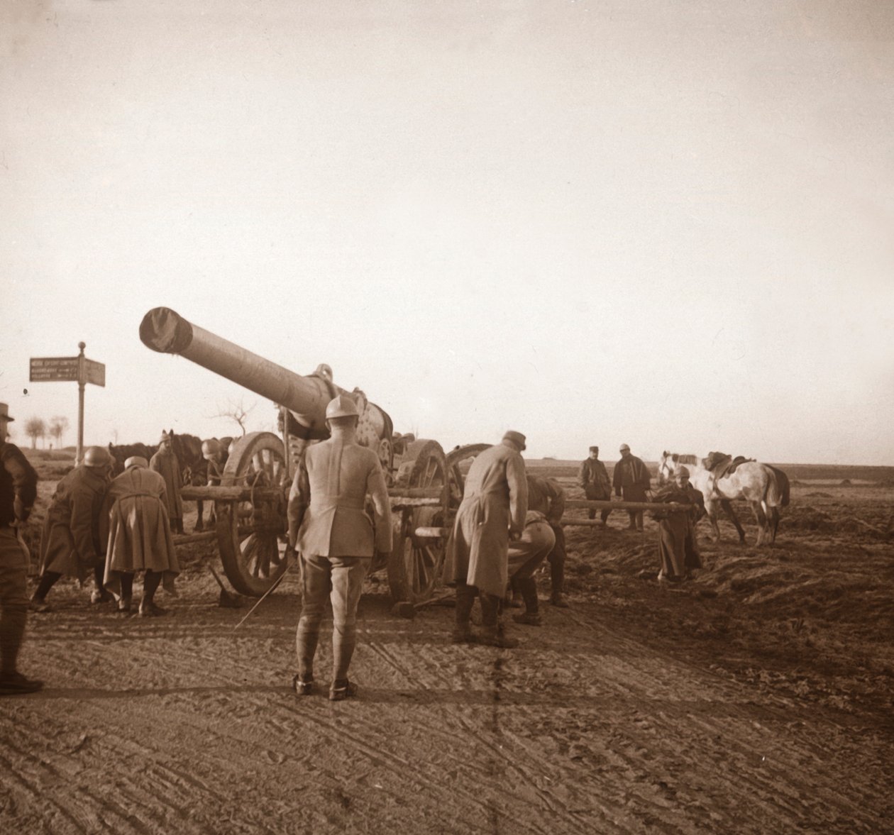 Nedbrutet tungt artilleri, Somme, norra Frankrike, c1914-c1918 av Unbekannt
