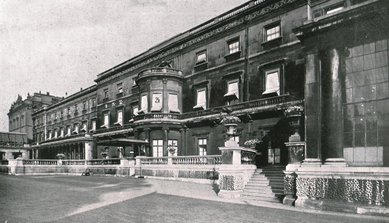 Buckingham Palace...visar rummet där kungen dog, 1910. av Unbekannt