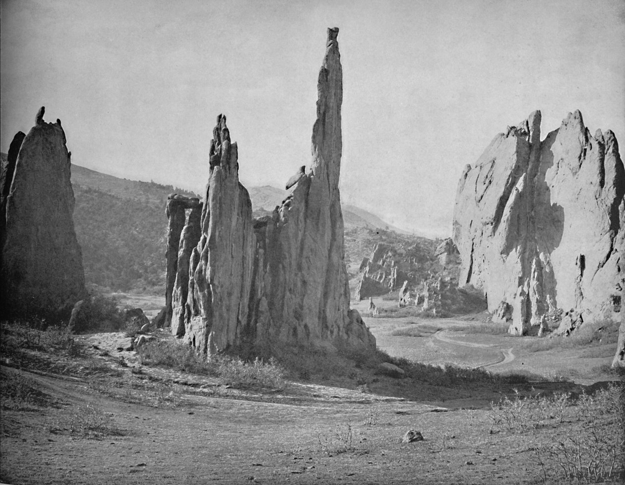 Cathedral Spires, Garden of the Gods, Colorado, c1897. av Unbekannt