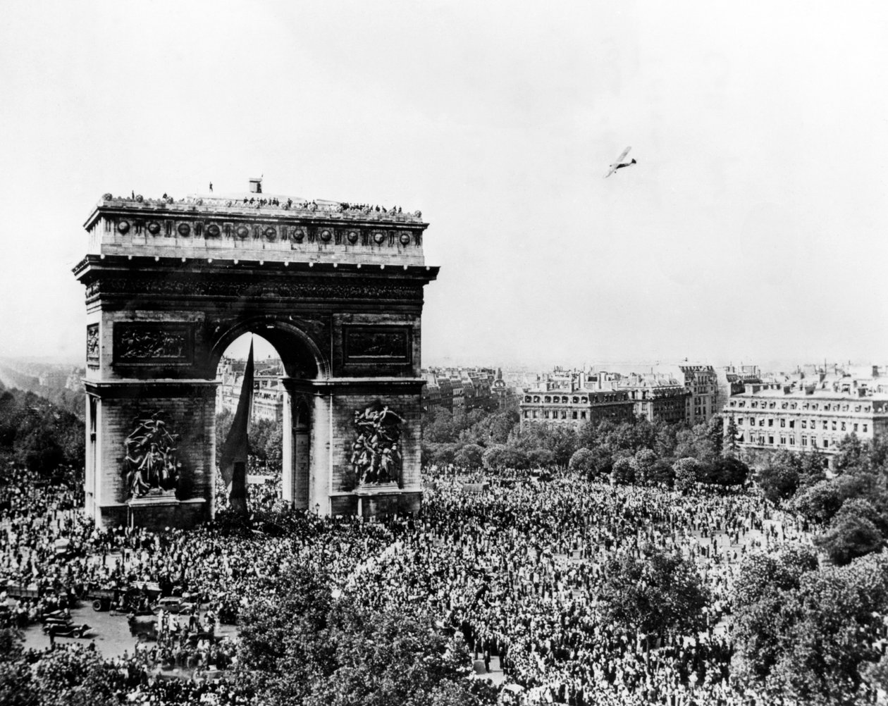 Firar befrielsen av Paris, 26 augusti 1944 av Unbekannt