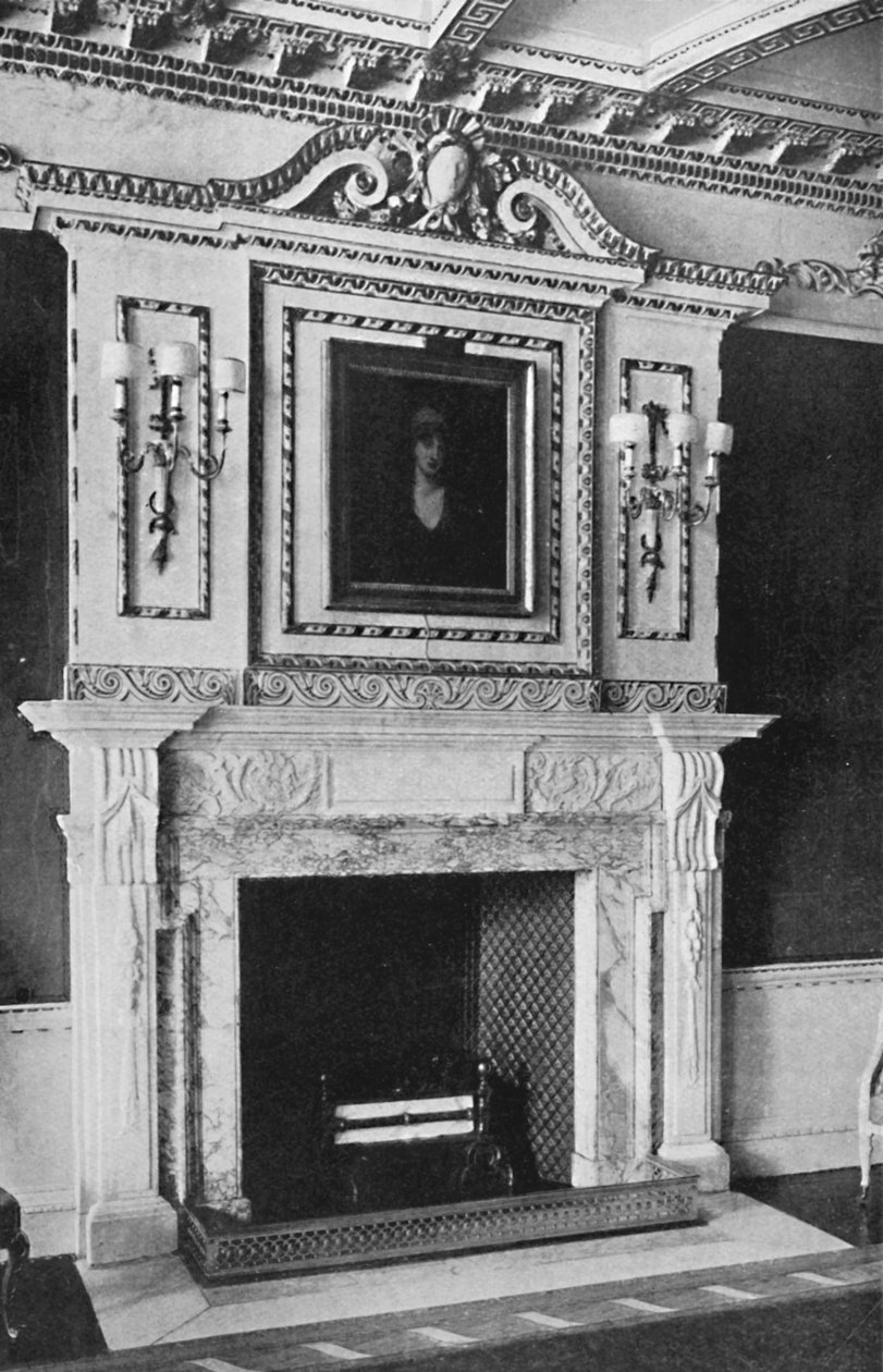 Skorstensstycke i den röda salongen, Raynham Hall, Norfolk, 1927 av Unbekannt