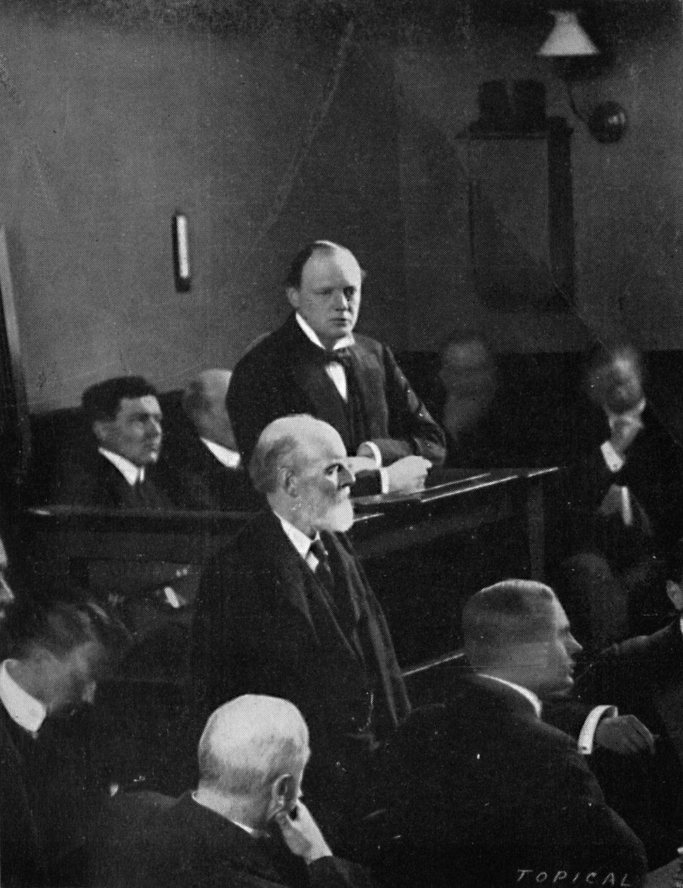 Churchill vittnar om incidenten på Sidney Street, 1911, 1945 av Unbekannt