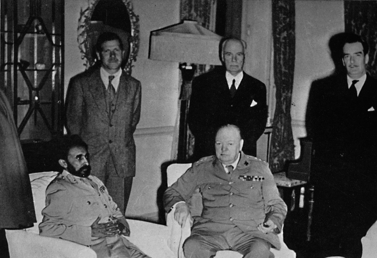 Churchill i Kairo, med den etiopiske kejsaren Haile Selassie, 1943, 1945. av Unbekannt