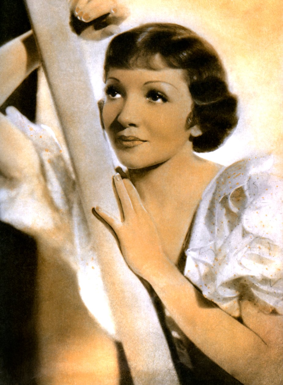 Claudette Colbert, franskfödd amerikansk skådespelerska, 1934-1935 av Unbekannt