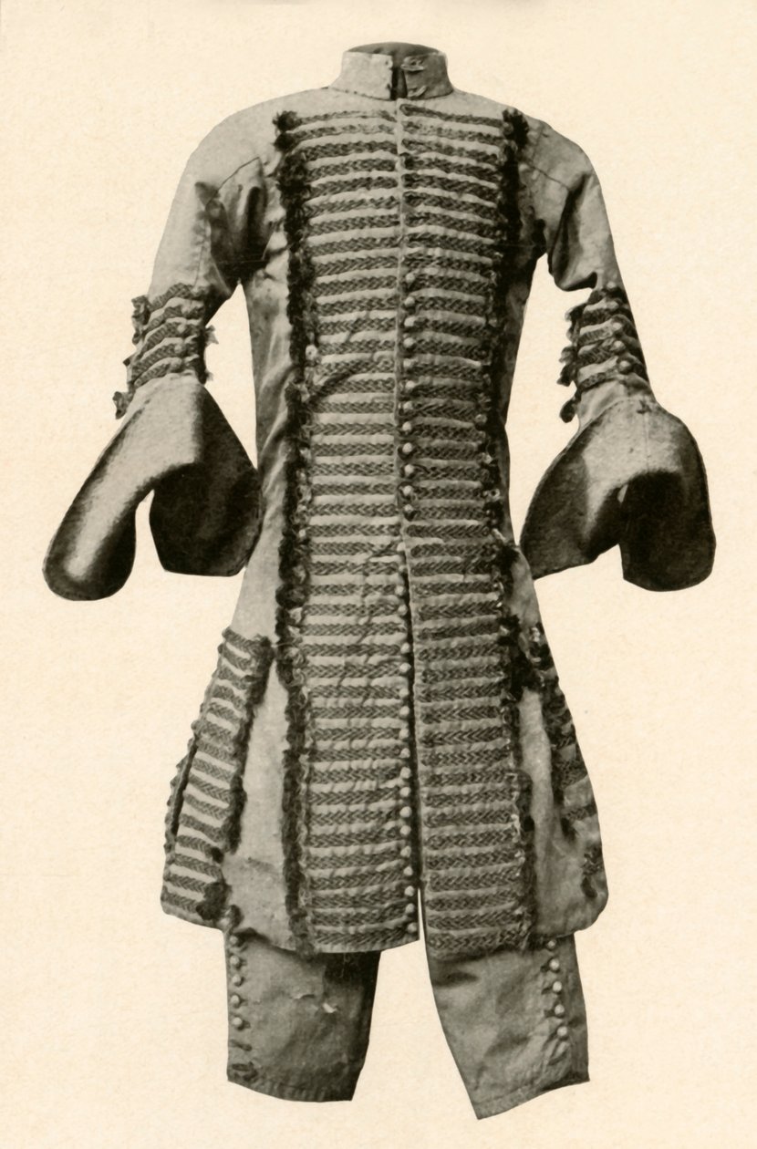 Kappa och byxor av siden trimmade med snygg fläta, c1680, 1937. av Unbekannt