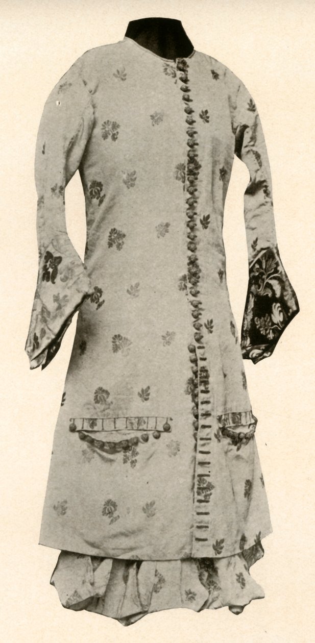 Päls och helbyxor av brun brokad med blommor och blad, c1670, 1937. av Unbekannt