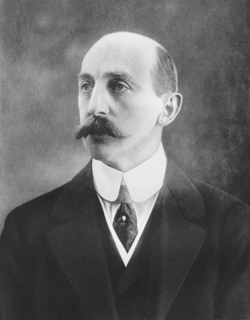 Överste Chaloner, M.P., 1911 av Unbekannt