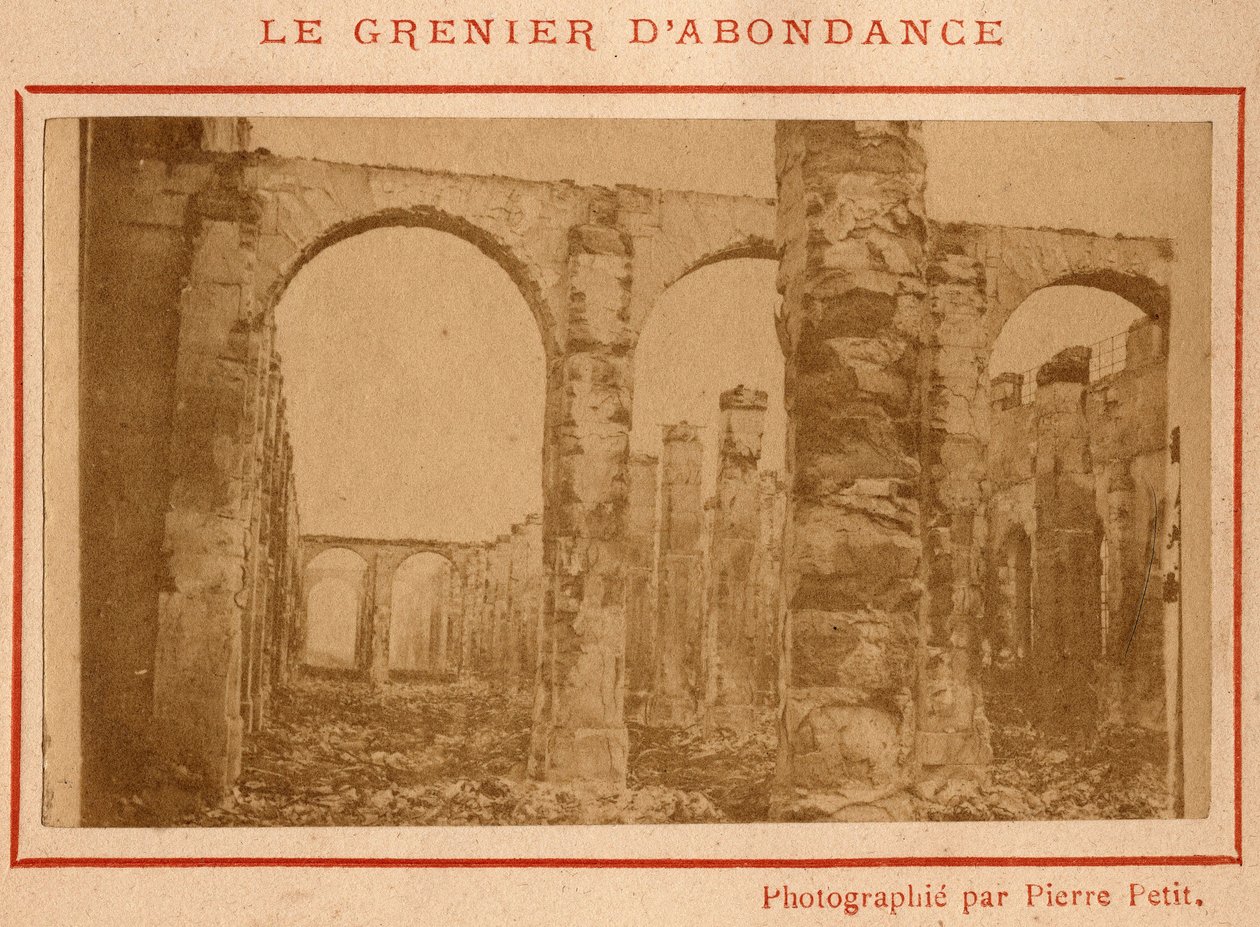 Paris kommun (1871): utsikt över ruinerna av Grenier d