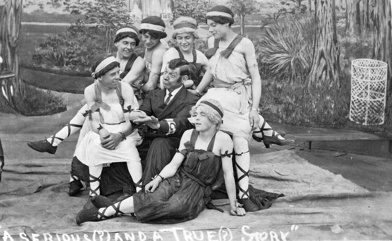 Konsertfest på HMS Royal Oak, ca 1915 (s/v foto) av Unbekannt