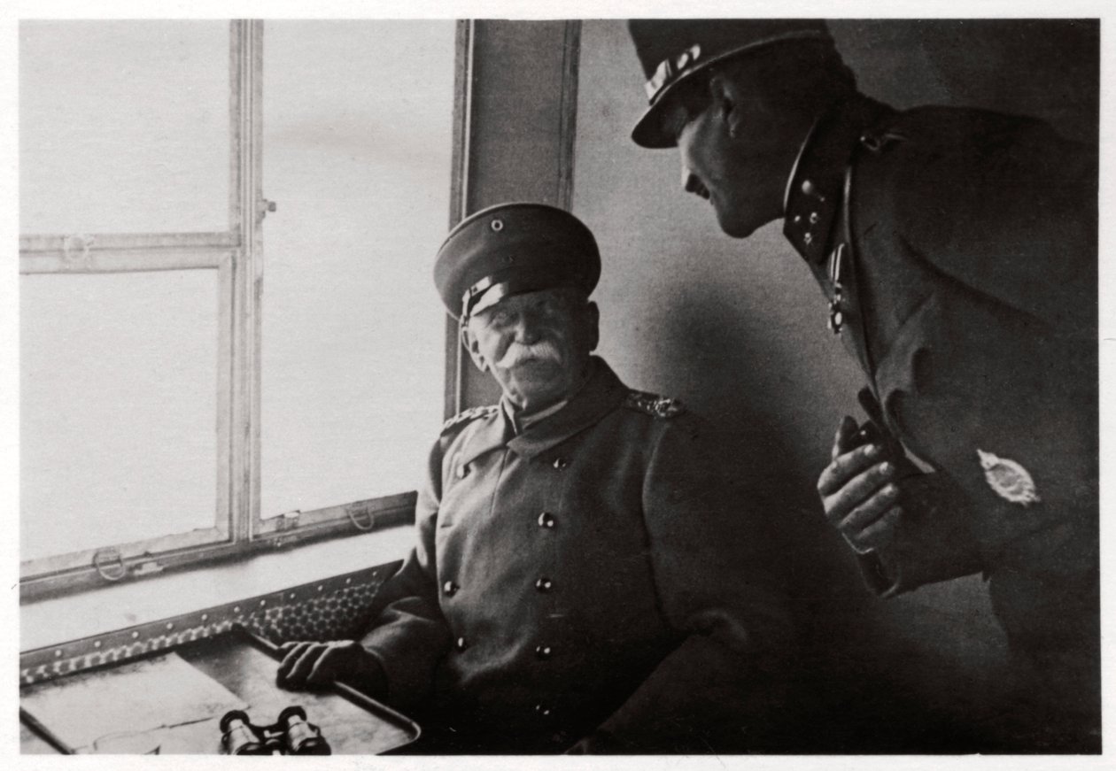 Greve Zeppelin och kapten Macher ombord på Zeppelin L30, 1916 1933 av Unbekannt