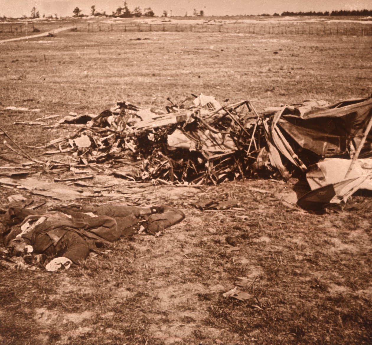 Kraschade flygplan, Sainte-Marie-à-Py, norra Frankrike, c1914-c1918 av Unbekannt