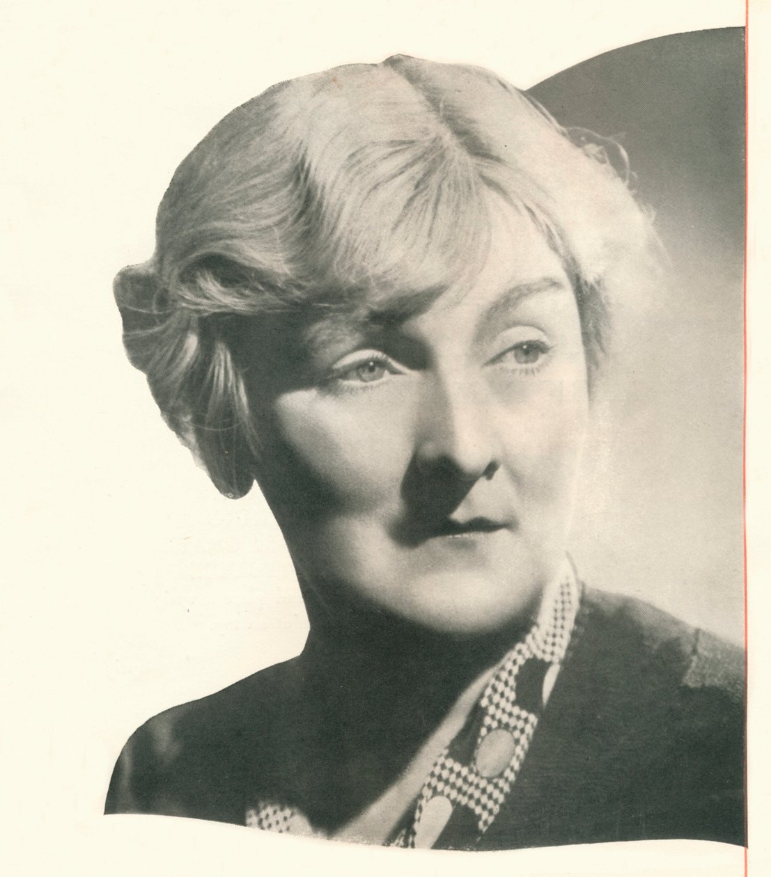 Curtain call för Sybil Thorndike En cocktail i vilken bås spelar en ledande del tar emot en enth av Unbekannt