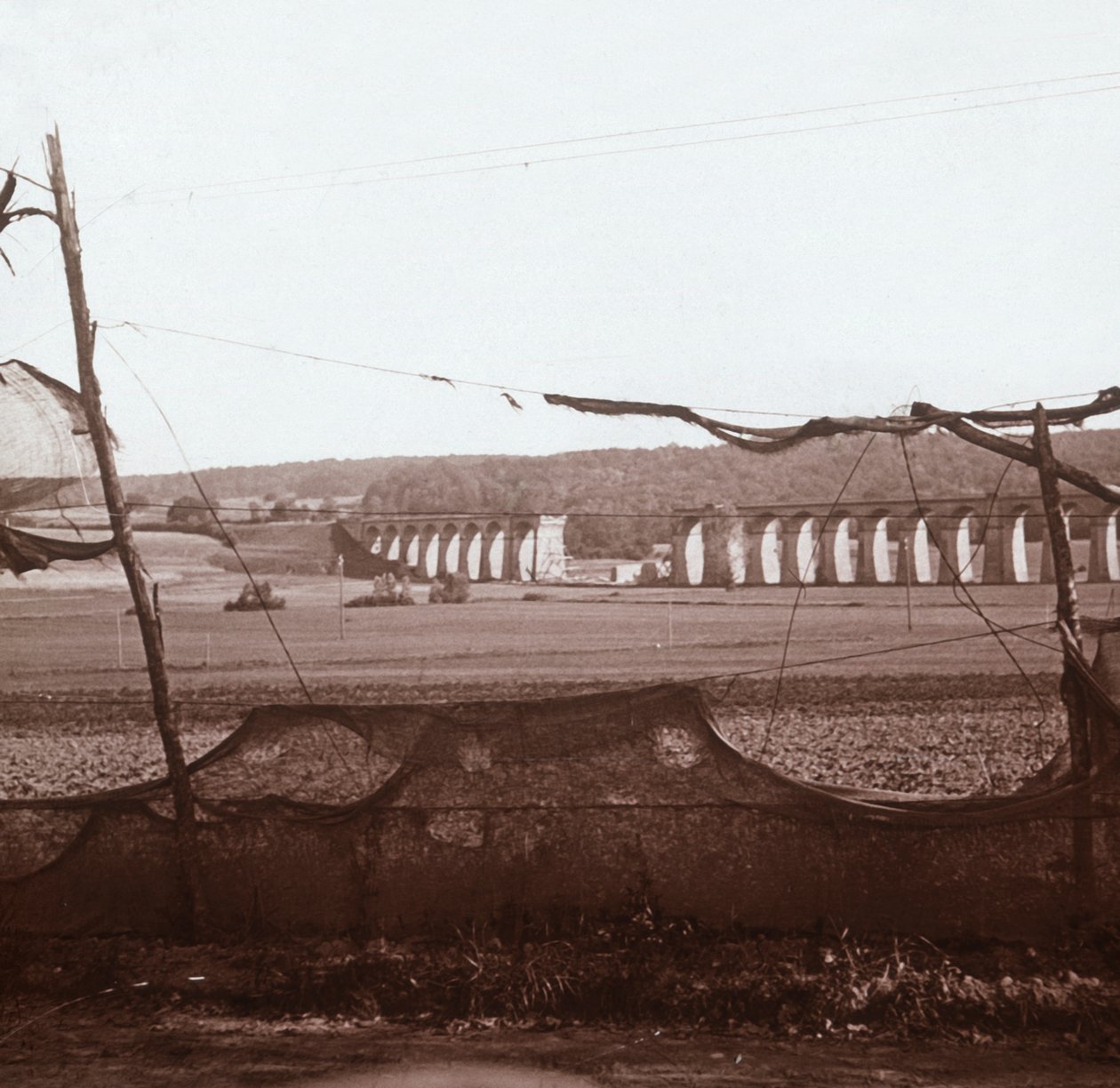 Dannemarie Viaduct, norra Frankrike, c1914-c1918 av Unbekannt