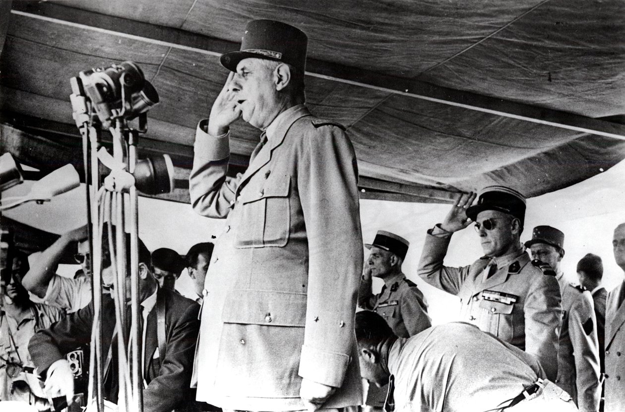 De Gaulle i Algeriet, maj 1958 av Unbekannt
