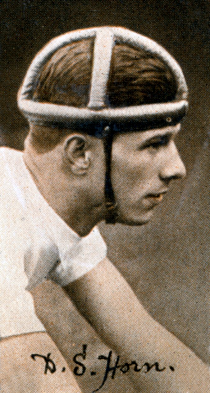 Dennis S Horn 1909-1974, riksmästare i cykel av Unbekannt