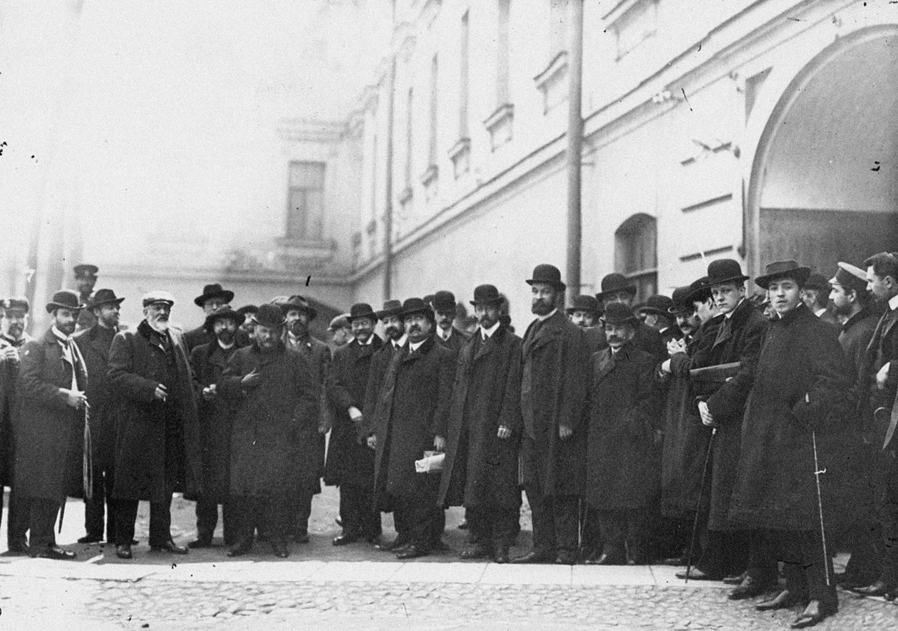 Deputerade för den första duman undertecknade Vyborg-uppropet inför fängelset 1906 av Unbekannt