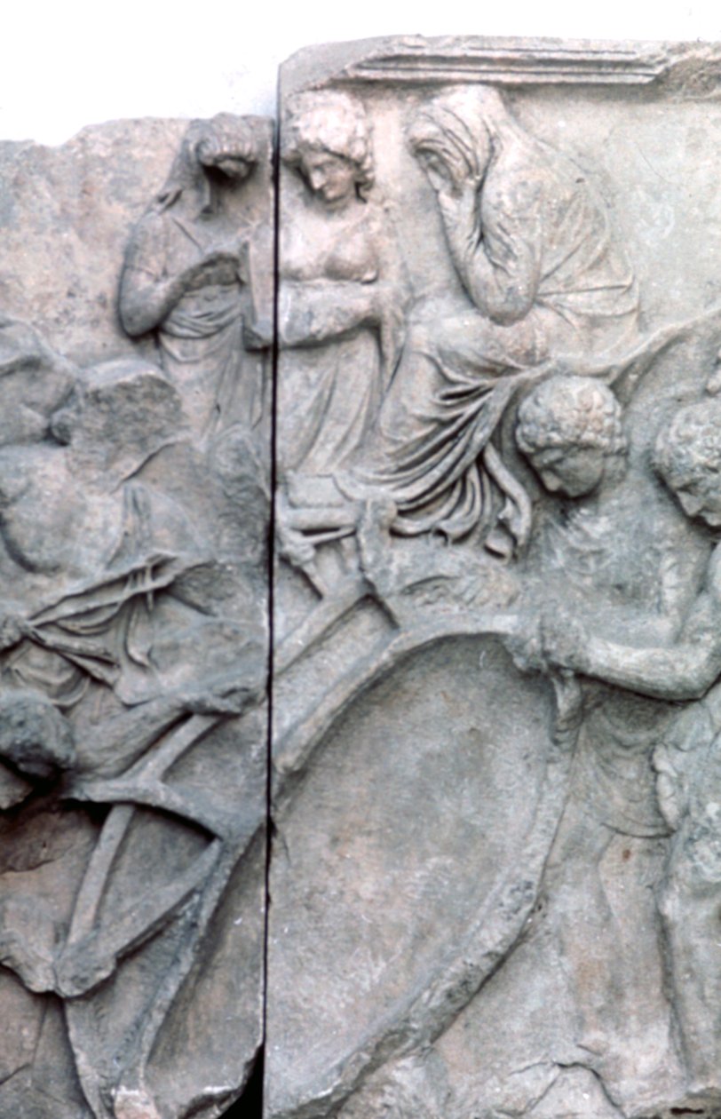 Detalj från Pergamonaltarets stora fris, 180-159 f.Kr av Unbekannt