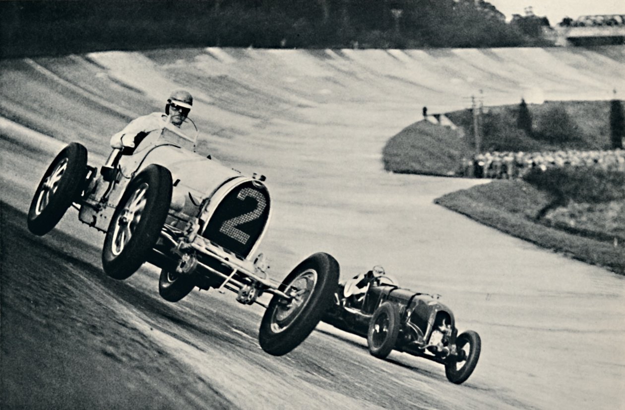 Earl Howe och Sir Henry Birkin tävlade i Brooklands, 1937 av Unbekannt