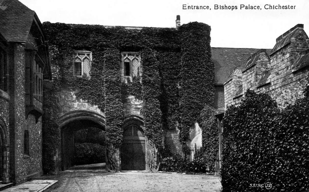 Ingång till Bishops Palace, Chichester, Sussex, tidigt 1900-tal av Unbekannt