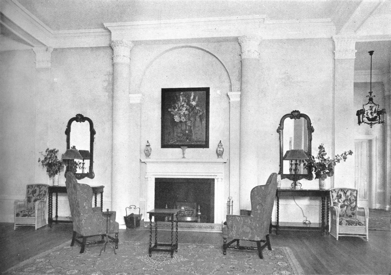 Öppen spis i slutet av loungen, Hotel Royal Bermudiana, Hamilton, Bermuda, 1924 av Unbekannt