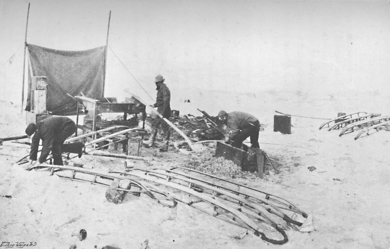 Montering av hand-slädar med löpare. juli 1895, 1897 av Unbekannt