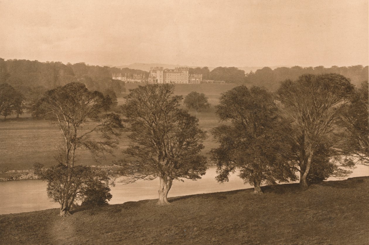 Floors Castle, från South Bank of the Tweed, 1902 av Unbekannt