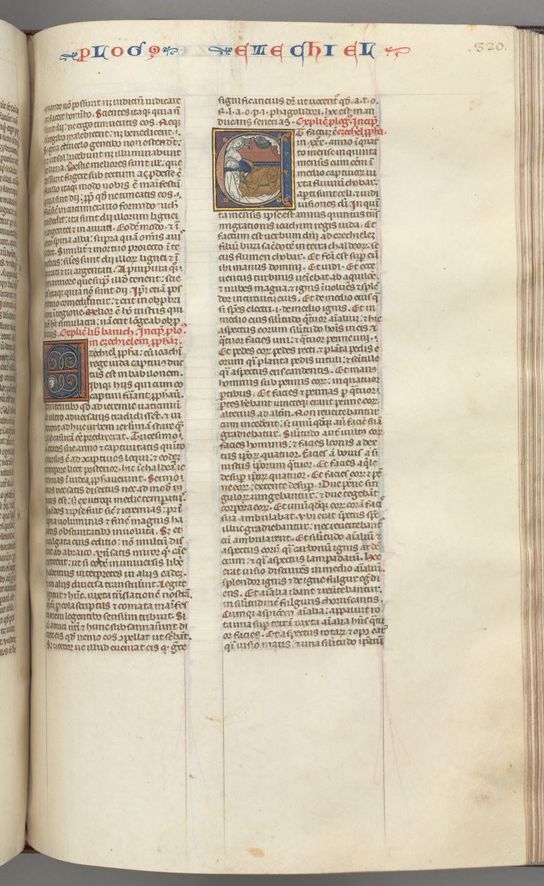 Fol. 320r, Ezechiel, historiker initial E, en sovande Hesekiel med sin vision av de fyra bestarna. av Unbekannt